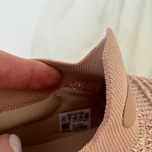 Adidas ultraboost - Picture 3 of 3